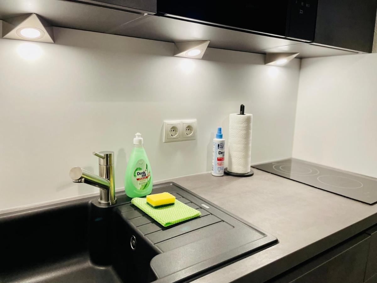 Klassen Stay - Exklusives Apartment Am Hbf - Kueche, Netflix, Kingsizebett Koblenz  Exterior foto