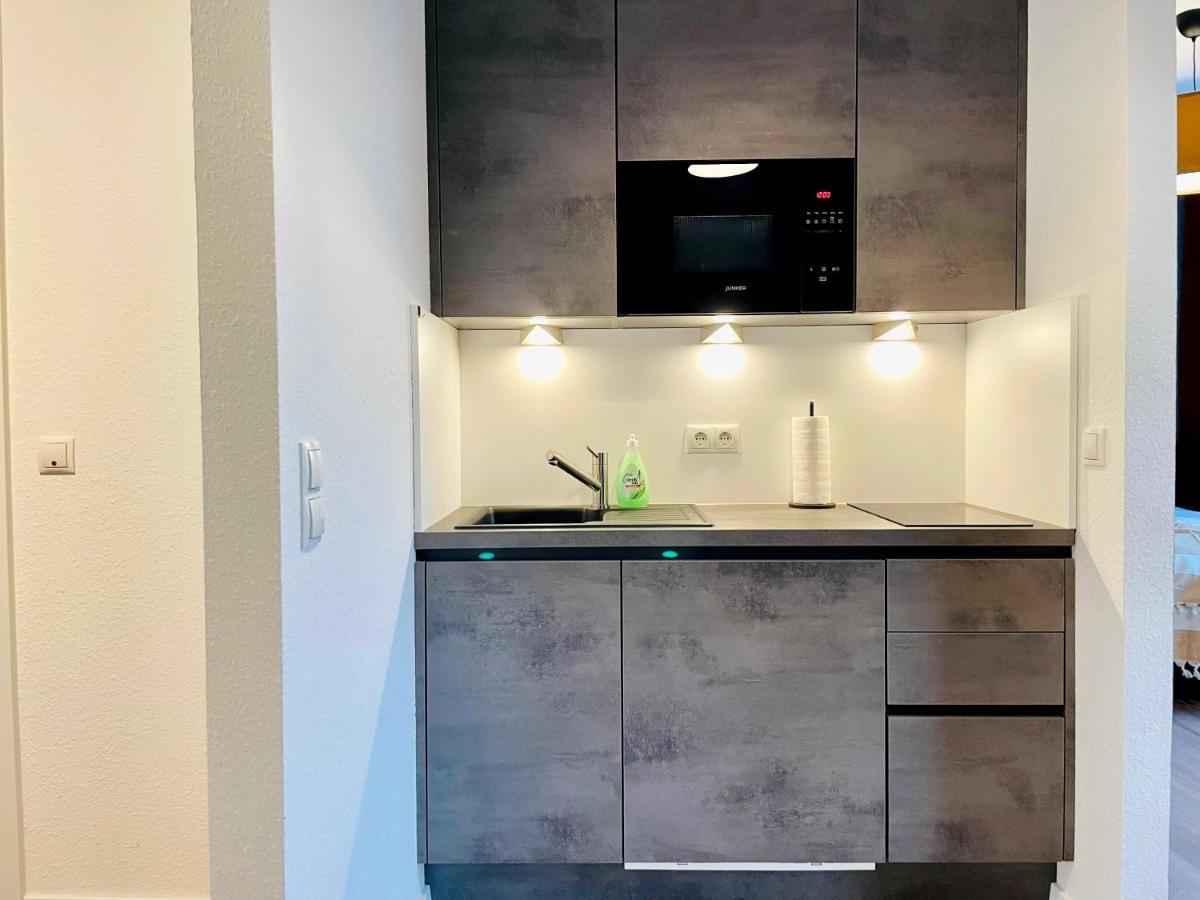 Klassen Stay - Exklusives Apartment Am Hbf - Kueche, Netflix, Kingsizebett Koblenz  Exterior foto